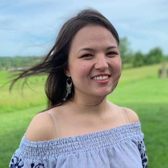 Meet your Posher, Lauren - Picture 1 of 1